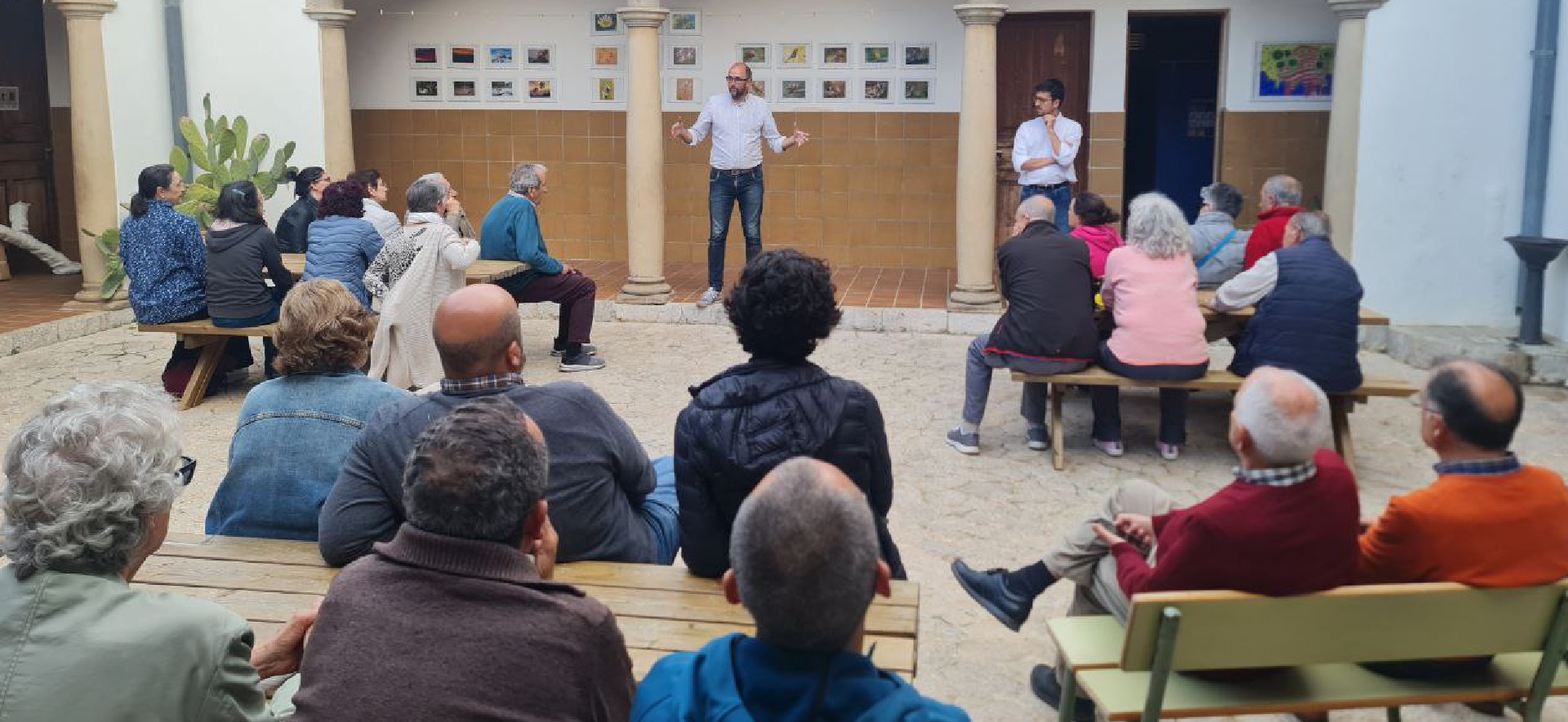 Noticias (2) (1) (1) (1) (1) (3) (1) (1) (1) (2)